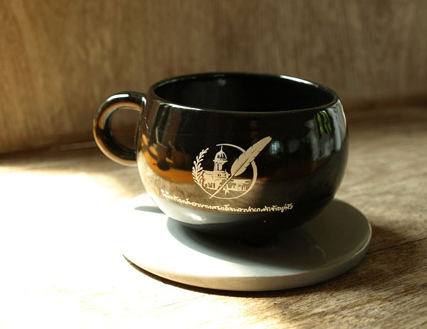 Coffee set souvenir for Prapokklao Museum